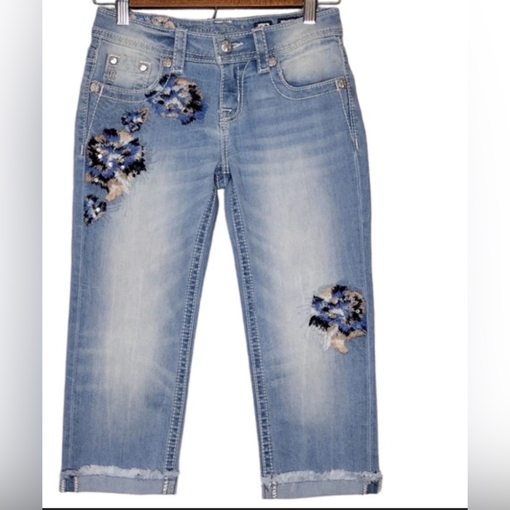 Miss Me Jeans Girls Size 14 Blue Capri Floral Jeans Embroidered Denim NWT junior